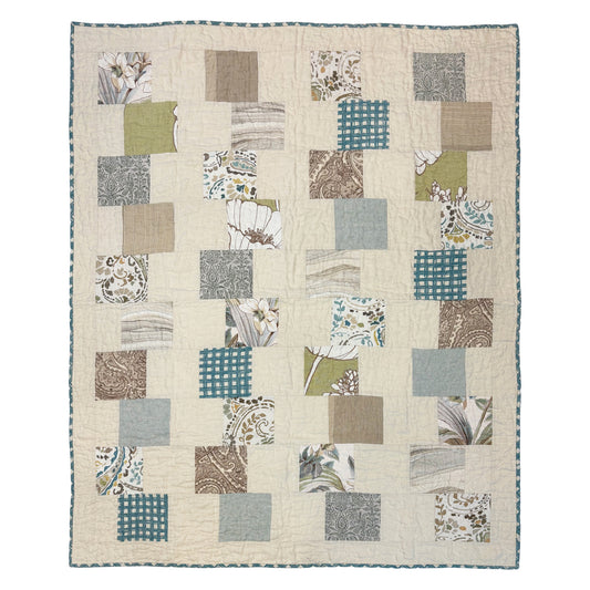 Daffodil and Vine Quilted Throw