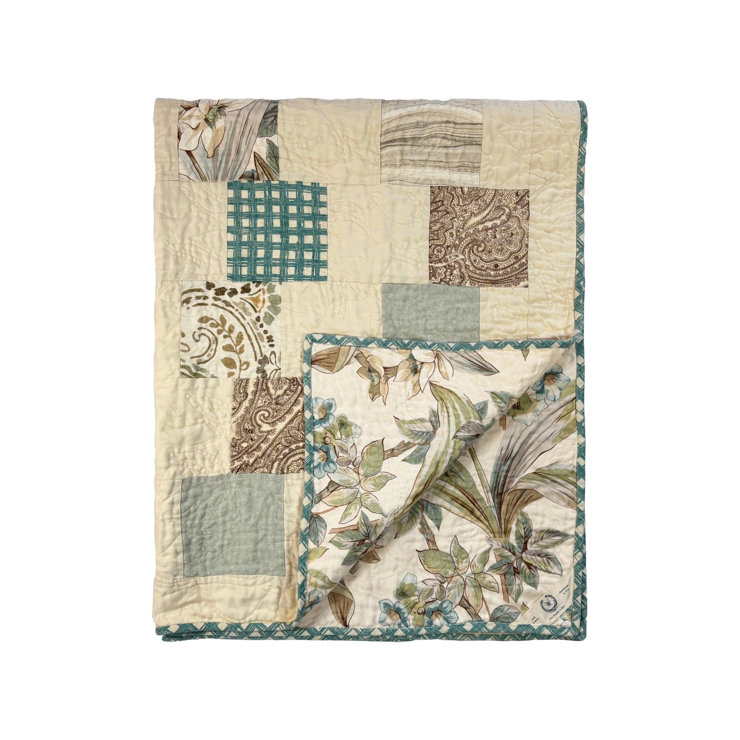 Daffodil and Vine Quilted Throw