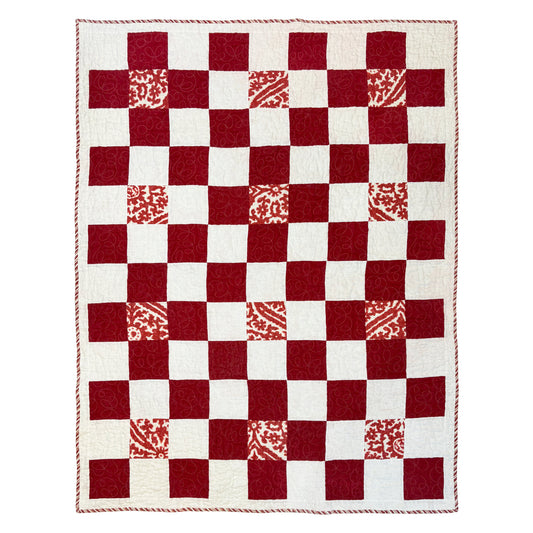 Pique-Nique Check Quilted Throw